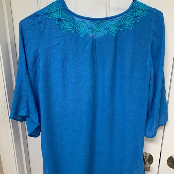 Tunic - Picture 3 of 3